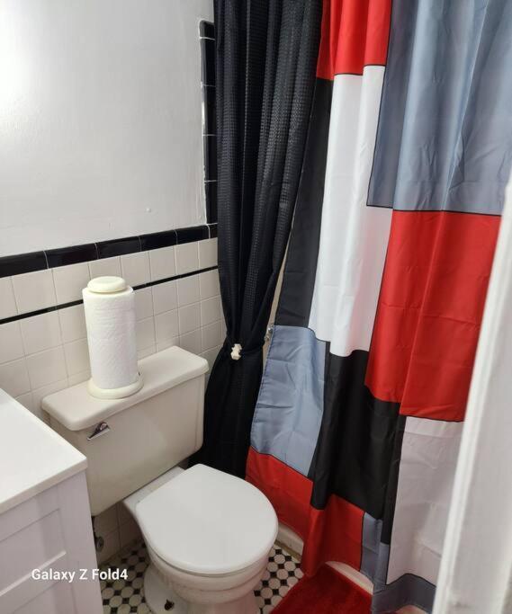 Cozy 1 Bedroom Business *